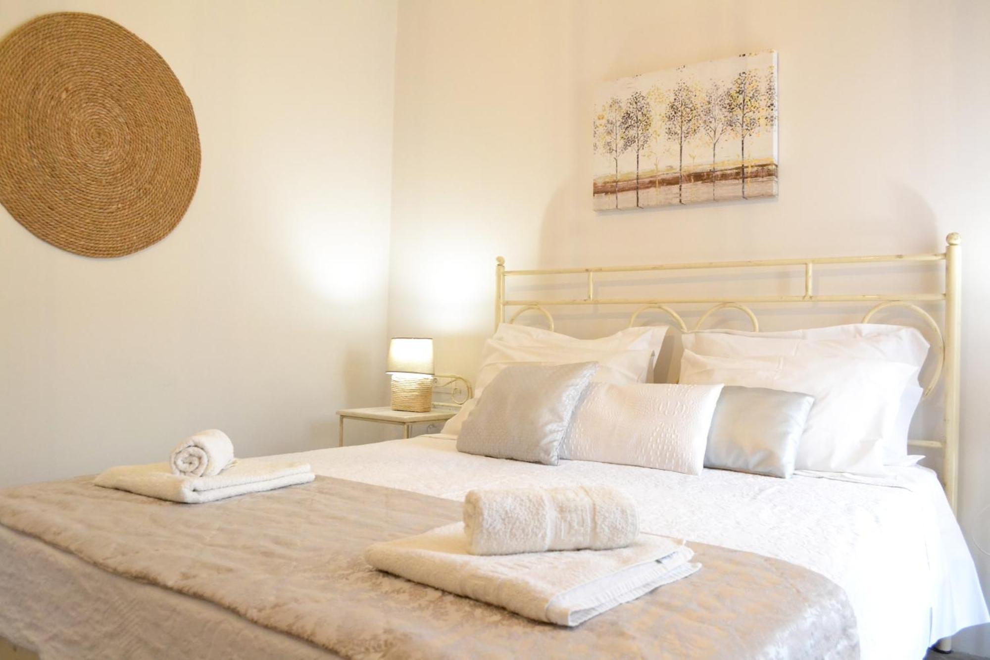 Ariadne & Theseus Apartments Naxos City Екстериор снимка