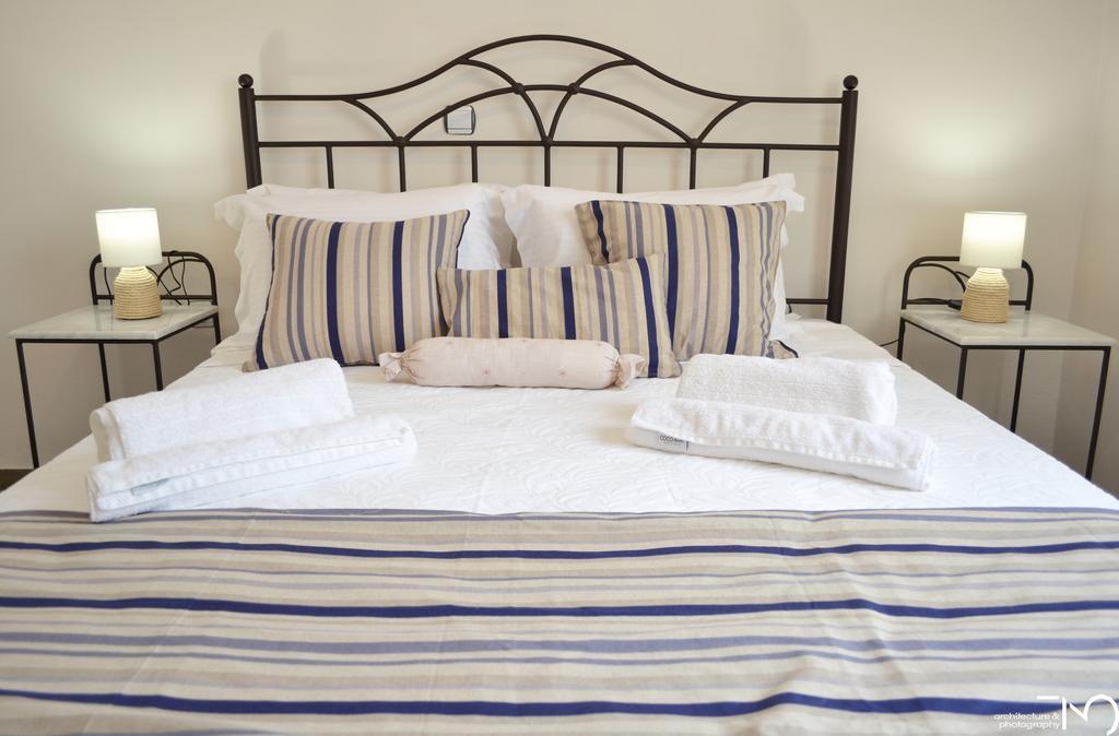 Ariadne & Theseus Apartments Naxos City Екстериор снимка