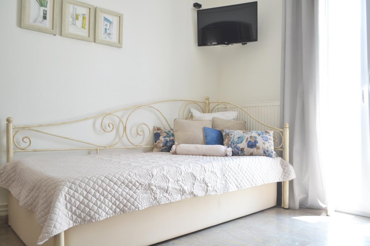 Ariadne & Theseus Apartments Naxos City Екстериор снимка