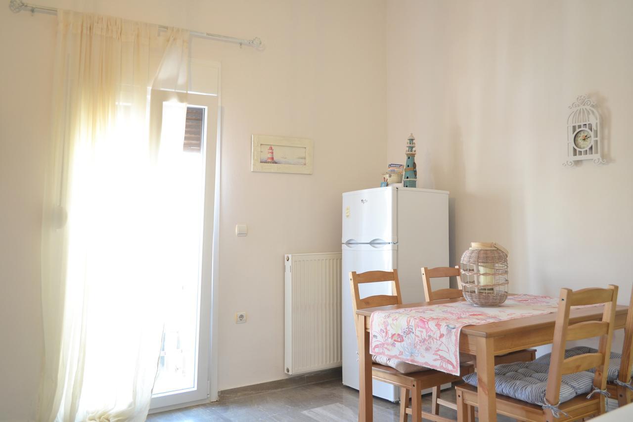 Ariadne & Theseus Apartments Naxos City Екстериор снимка